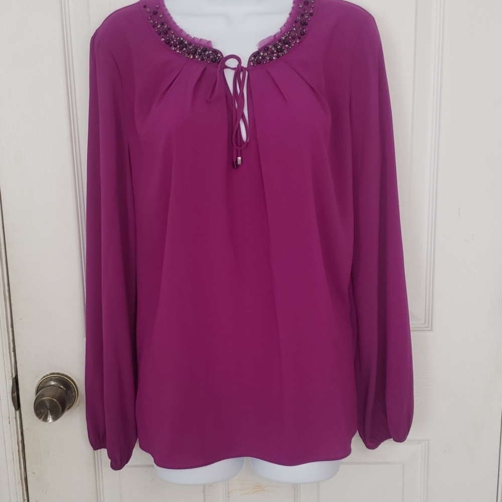 Tahari blouse